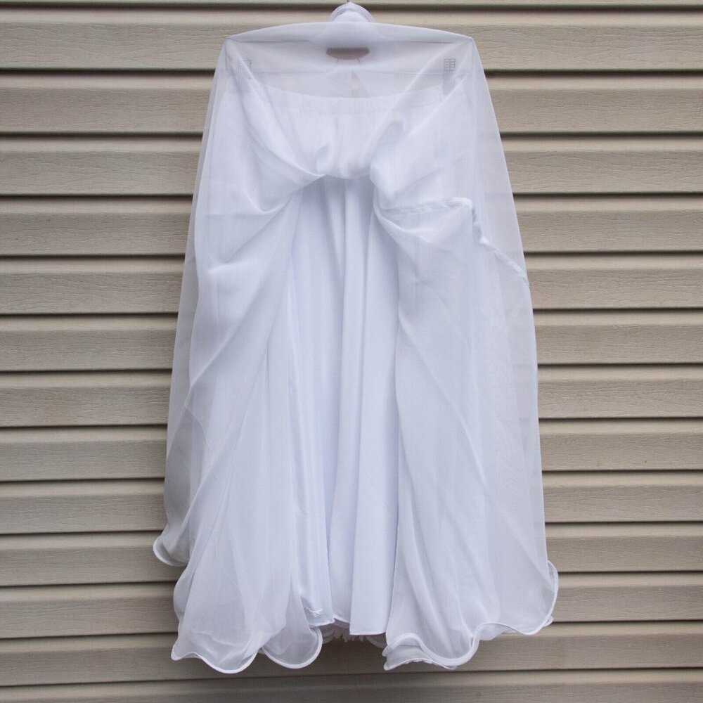 White Petticoat Underskirt Ruffled Lined Puffy & Full 33" L Quinceañera Wedding - Picture 5 of 5
